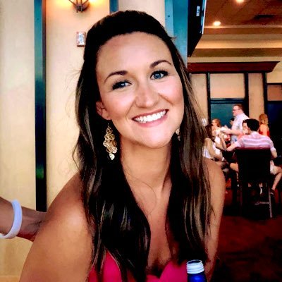 Mom of 2 sassy girls 👩👧👧Lover of new beginnings, laughter, sarcasm, wine, family & friends ❤️ IT Recruiter & BusDev Manager the side #TodayAtMarathon 😎