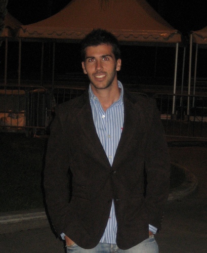 AlexOset's profile picture. 