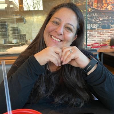 HarbYasmina's profile picture. 