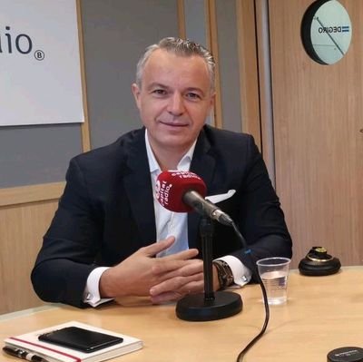 CarlosPelegrinF's profile picture. HR Director, Senior Advisor, Speaker and Coach