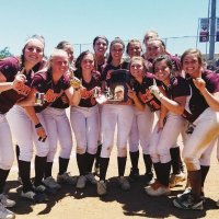 WB_softball (@wbsoftball) 's Twitter Profile