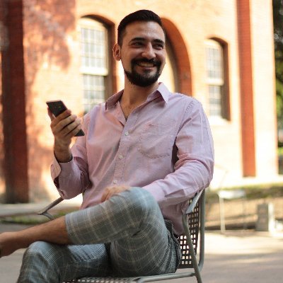 RiicAguilera's profile picture. 