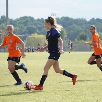 GU18 Sting Royal ECRL-NL Powell //Center Foward and Center Mid// member of 2019 Albion  SC national champions//2024//Timberview High School
