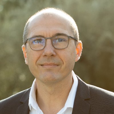 DenisGrandjean's profile picture. Politique Actualités Sports Élus & partis politiques Presse locale