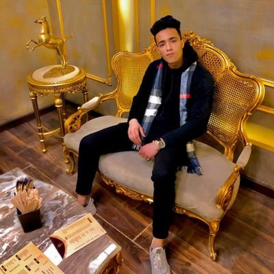Ahmed99376068's profile picture. اكتفيت بنفسى وعرفت إن الوحده بتقوى مبتضعفش🖤