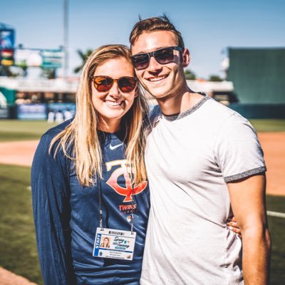 breaprokop's profile picture. Mama to Luella 💕 & Gio 🩵 | Aspiring to be Sherrie in the Broadway revival of Rock of Ages | ⚾️