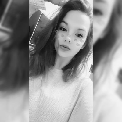 PaulineBdl1's profile picture. Egon.🐶
L.❤