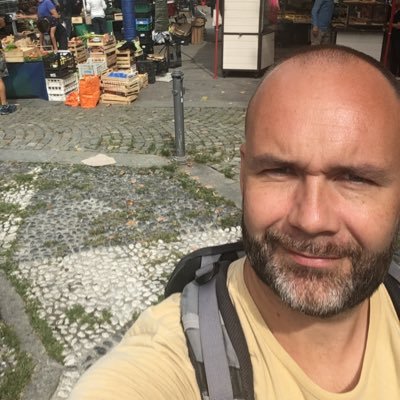 andreasBBech's profile picture. Fambitiøs folkeskolelærer og familiefar med tre børn. Vinimportør i fritiden. Opdagelsesrejsende siden 1983.