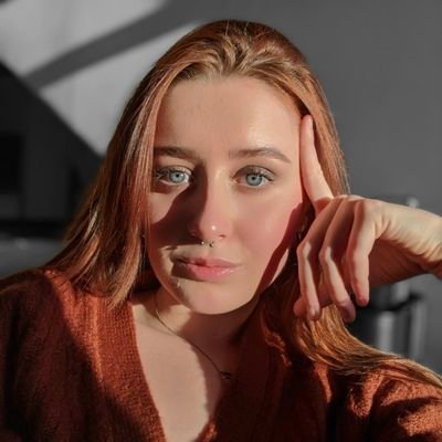 SarahLake99's profile picture. 21•Illustrator/digital illustrator/printmaker •☕️•🌵•🎨
View my work here- https://t.co/RUYVrJajIp