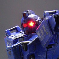 Programmer loves gunpla プログラマーはガンプラが大好き 中年码农爱撸胶