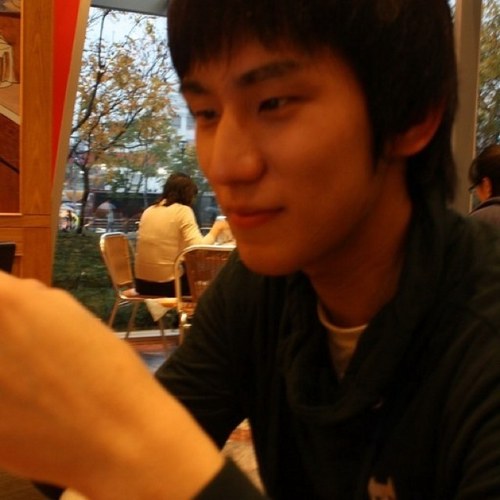Parkjs87's profile picture. 