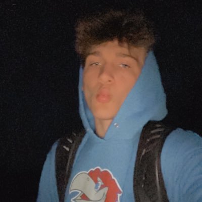 jadenpeetz20's profile picture. srhs 2021🏀 snap~jadenpeetz insta~jadnepeetz LLKG❤️