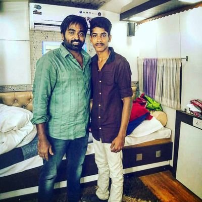 Manikan42820841's profile picture. 20-12-2003