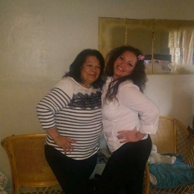 Ejecutiva de negocios, Mamá, diseñadora Por la derecha siempre 👒👒👒👒