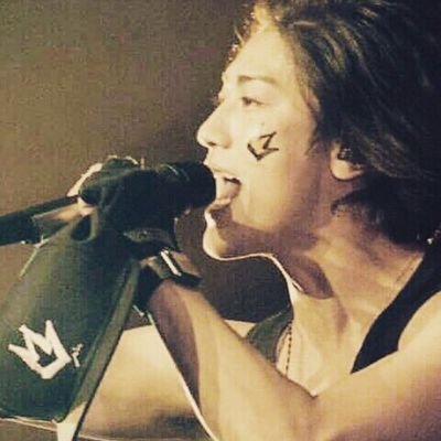 JEEN0719's profile picture. 仁くんの大ファンです💕アーティストの才能と男前な仁くんに惚れてます🎶とっくにシニアですがずっと応援していきたいスミマセン😓ほぼ々無言フォローです