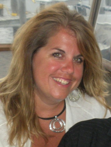 An Independent Business Woman and mother of three who loves to do volunteer work to benefit her family and others...