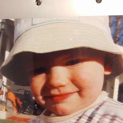 21, music. My top 20 Songs: https://t.co/jHqDgsCVjh…