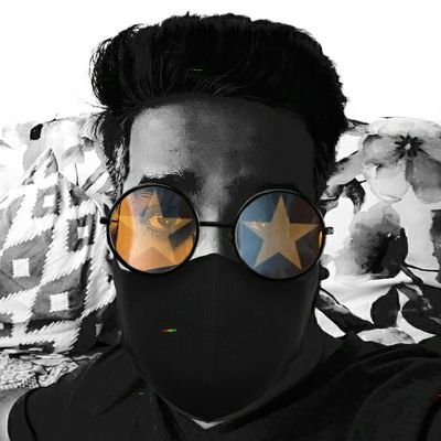Ashmrcool's profile picture. Simple guy, with non-extreme emotions :)