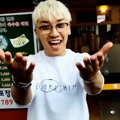 YG LOVE🖤/BIGBANG/BLACKPINK/iKON/WINNER/2NE1が大好きです!!!スンリ/ジス&ジェニ/バビ/ミノ/ダラ❤️YG好きな人絶対フォロー&フォロバ!