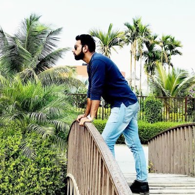 xpratejatt's profile picture. bold and sarcastic