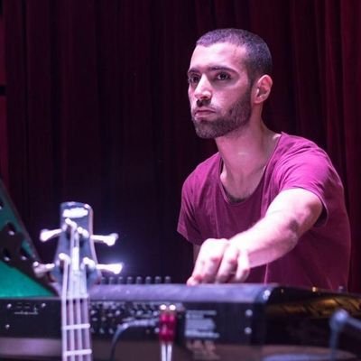 MustafaZouari's profile picture. Obsessed chess fan, musician, writer and a javascript developer.