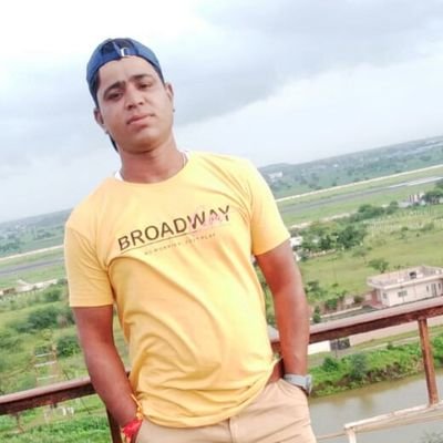 sureshy99135797's profile picture. 