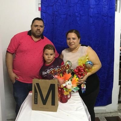 anavictoriaper7's profile picture. 