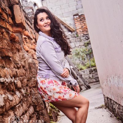 VaneSolu's profile picture. Comunicadota Social y Audiovisual. Apacionada por la música. 🎶