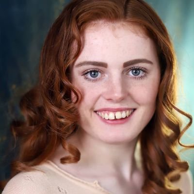 East 15 Acting School. Actor, dancer, singer and theatre maker. She/Her. Concept theatre. https://t.co/El517jvNay…