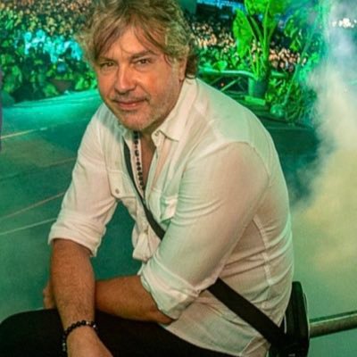 La Musica primero | Producer | Artistic Director | Marketing & Advertising | Social Media :.