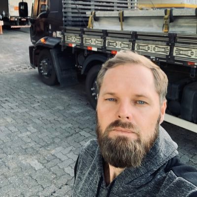 cristia98713885's profile picture. 