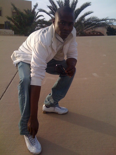 Kool,nice,jovial and hoping to meet Mrs. right