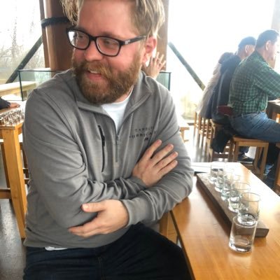 imzachpeeden's profile picture. shitpost extraordinaire. big on the Carolina Hurricanes