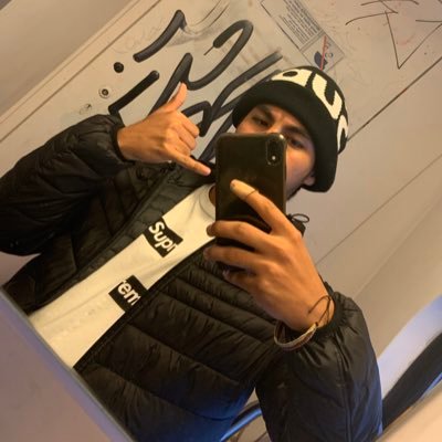 “And since life's a gamble like the craps tables at Vegas I freestyle my destiny, it's not written in pages” @miamiheat - @mancity -@americadecali