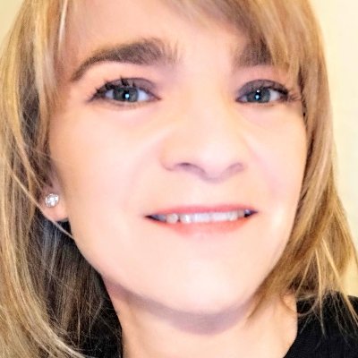 filosofadigital's profile picture. Siempre quise ser alguien y resulta que soy yo.