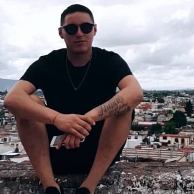 r_alemanh's profile picture. PIV AVANTI