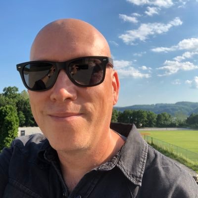 Sorta Tall. Sorta Bald. Profile