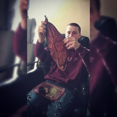 HiVibes47's profile picture. Got a big love muscle💙