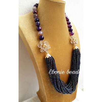 We specialize in the designing of handmade beaded jewelry.