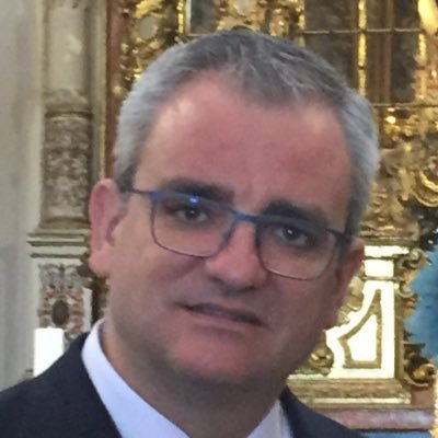 SensiMiguel's profile picture. Católico, Médico y Padre de Familia. Deseando que los políticos gobiernen para todo el mundo …¡SIGO ESPERANDO!