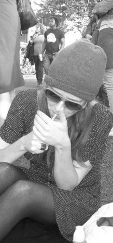 LilMitcheson's profile picture. Vogue, Red Wine, Ballet, Reggae, the Stars, the Sea and Russell Brand