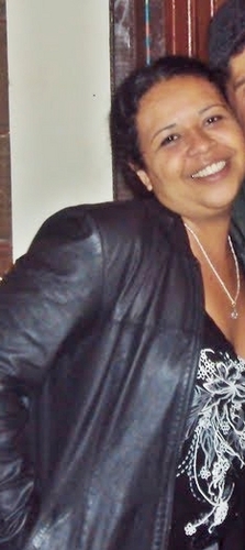 Sou como você me vê.
Posso ser leve como uma brisa ou forte como uma ventania,
Depende de quando e como você me vê passar
