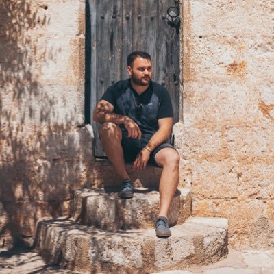 FrancescJuan92's profile picture. Professional dreamer | Athlete | Youtuber | Advertising photographer /// info@francescjuan.com