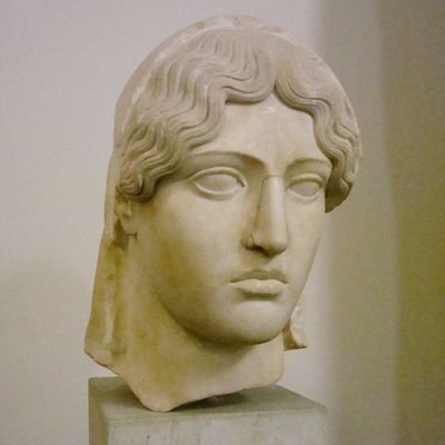 Aspasie de Milet ♀️=♂️ #TeamGrecs 🇬🇷 Antiquité, littérature, sports, arts martiaux, Dive Bouteille & gastronomie 🍾🍷🏺🍇🏃♀️🥋🏉🏀🤺🥊 Concernée 🌿🚜🌳🕊️