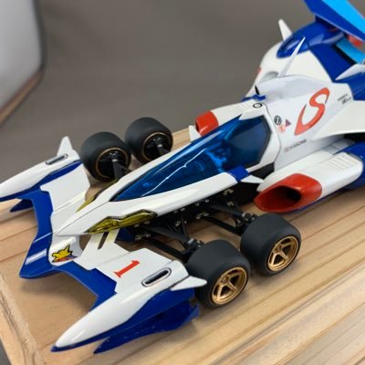 趣味で模型製作しています。サイバーフォーミュラのマシン、F-1等のカーモデルが大好きでガンプラ、美プラまで幅広く作っています！#hobbyspace36 さんのサークルfreestyle36所属。無言フォロー失礼します🙇‍♂️ヘッダーはプラグミンさん@plagmin123に描いて頂きました！