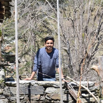 itsnav_deep's profile picture. 