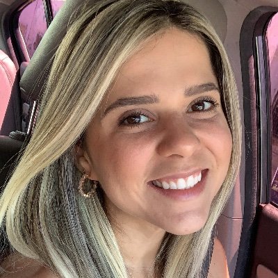 bellamota's profile picture. 