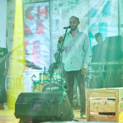 music artist, spoken word and poetry artist, entrepreneur investor, painter. if you know you can't lead the way...i suggest you follow me¡