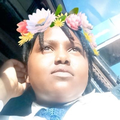 HawaNgugi's profile picture. Food makes me happy 

Smiles☺️ and hugs💓
Extraaaaaa