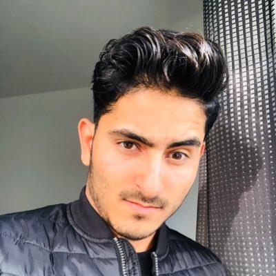 Zeshanmehar01's profile picture. #SPX ft, Wall Street  @NYSE 🦅26🥀🌾always in the mood of you 🇵🇰